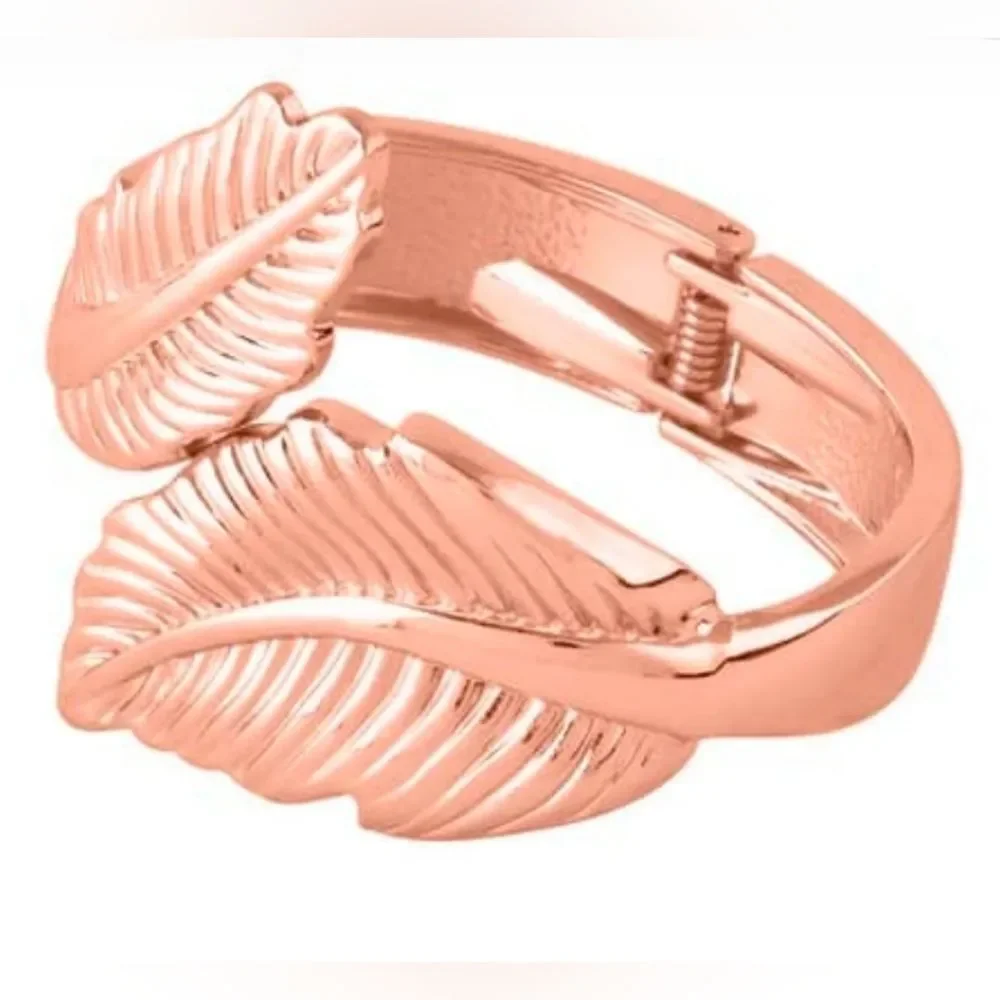 Bypass Bangle Bracelet in Rosetone‎
